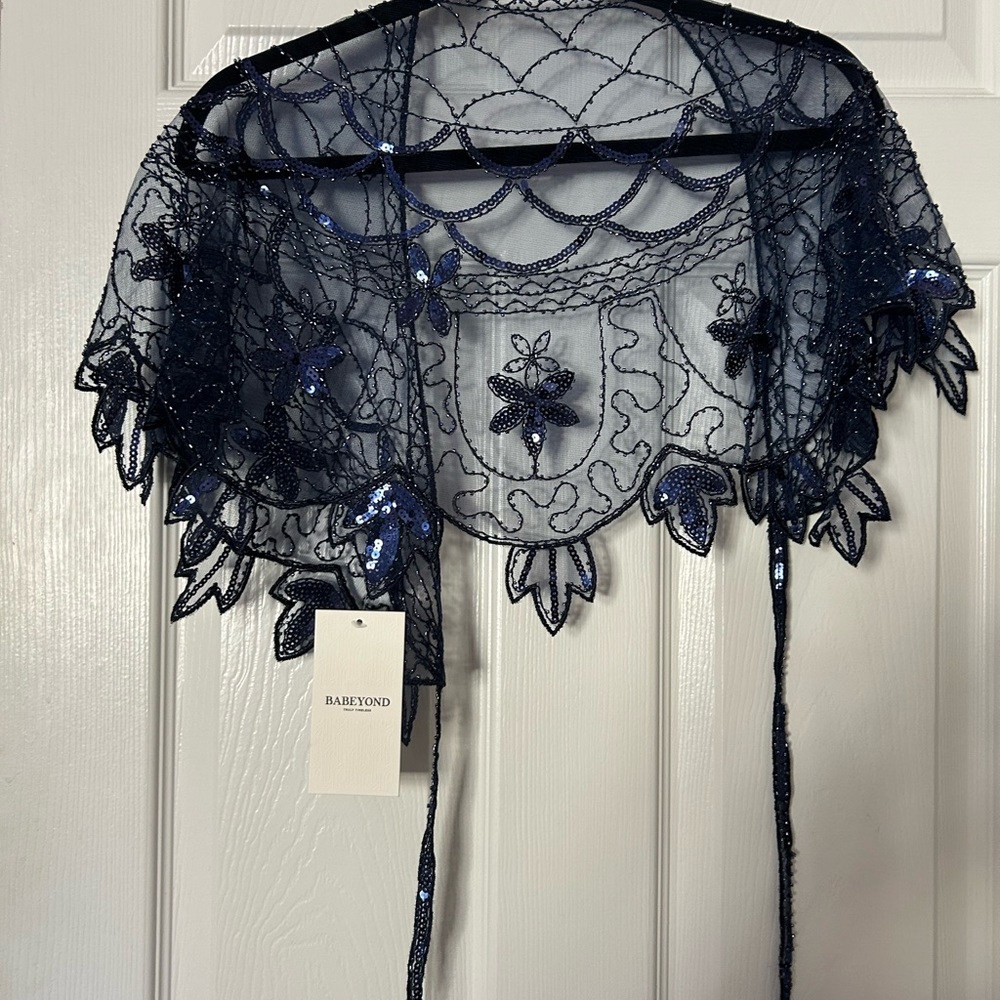 New with tags Navy Blue sequin beaded wrap Babeyond
